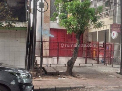 Di Jual Ruko Premium siap pake di depan gandaria city Kebayoran Lama Jakarta Selatan