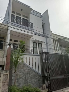 Dijual Cepat Rumah di Komplek Green Ville Duri Kepa Jakarta Barat