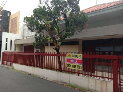 Dijual Rumah Tengah Kota Siap Pakai Jl. Anggrek Semarang
