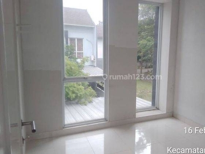 Disewakan Cepat Rumah 2 Lantai di Cluster Ayna Residence Alsut