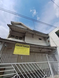 Disewakan rumah di Jogja kota cocok untuk kantor / hunian