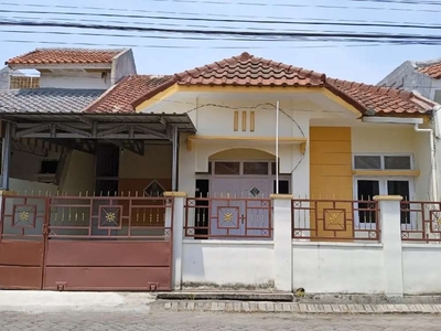 Disewakan Rumah Surabaya Timur