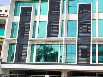 Gedung Baru Perkantoran di Jatinegara 1038 m² Unfurnished Jakarta Timur