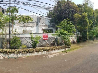 PLUIT UTARA Lt.1000m2, samping Resto Pangkap33 dan den sekolah Tarakanita, cocok utk Resto atau kantor