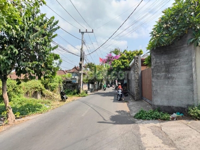 Premium land of 1,326sqm for sale in Kerobokan, Badung, Bali
