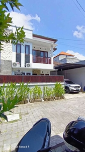 Rumah 2 Lantai di area Denpasar Utara Jalan Ahmad Yani Peguyangan