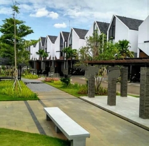 Rumah baru dan cantik 2lantai dalam clustere harga minimalis, Ciputat, Tangerang Selatan