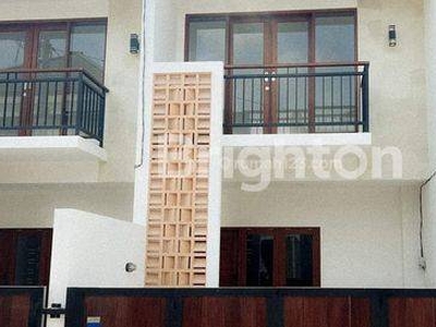 Rumah baru minimalis modern siap huni di Kompleks Perumahan Tukad Balian Renon Denpasar