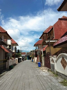 Rumah dalam Perumahan Utara JIH Concat.