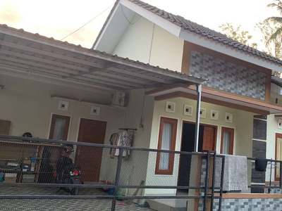 rumah di wedomartani jogja dekat sd model