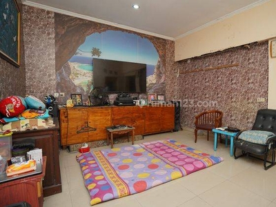 Rumah Luas 4 Kamar di Tangerang Selatan Harga Terbaik Bisa Kpr J17231