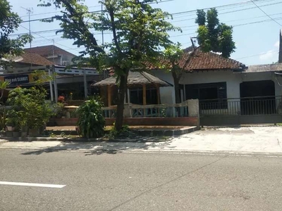 Tanah strategis 230 m2 Jl. Jambu, Siswodipuran, Boyolali Kota