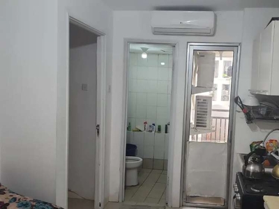 Unit jual type 2bedroom full furnise lantai sedeng apt Bassura city