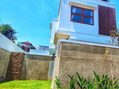 Villa Cantik di Ungasan Dekat Jalan Utama Uluwatu Bali