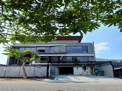 Rumah New Minimalis Gress 3 Lantai Waterfront Citraland Surabaya Barat