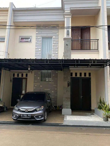 Di Jual Rumah Siap Huni Dalam Komplek Setia Residence jatiwaringin