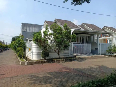 Dijual Rumah Seken Dalam Cluster di Bukit Cimanggu City Kota Bogor