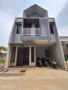 Dijual ruman baru 2lantai dlm cluster