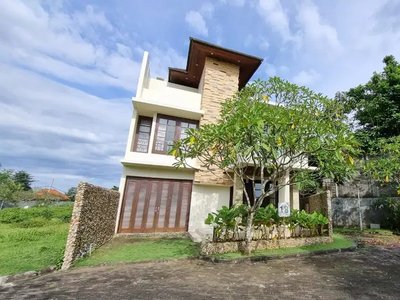 Dijual Villa Mewah di Summerfield Jimbaran