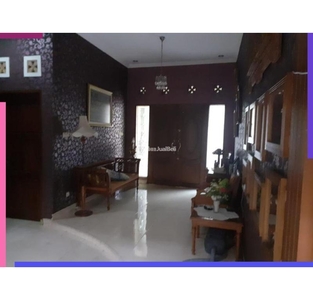 Jual Rumah Mewah Kusen Jati LT318 LB300 Di Adipura Kota Bandung Timur - Bandung