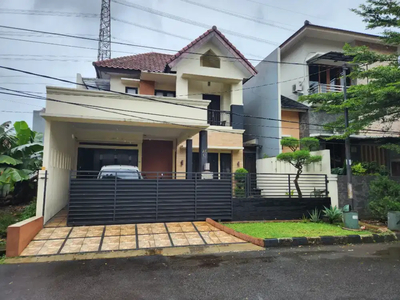 rumah tinggal cluster jatibening luas 168/180