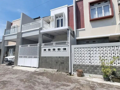 Rumah Apik 2 Lt Model Modern Akses Jln 10.5m