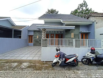 Rumah Baru Modern Minimalis Tanah Luas Seputar Jogja Bay Maguwoharjo