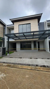 rumah brand new bagus di Discovery Bintaro sektor 9