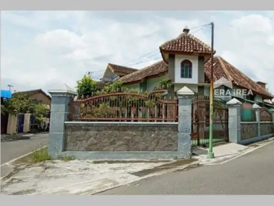 Rumah terawat di Nayu Banjarsari Solo