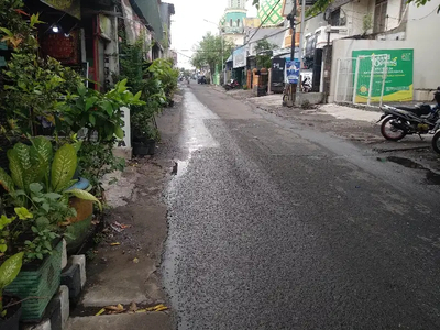 Rumah Usaha Caffe/warkop disewakan Murah