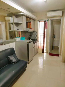 For Rent : Apartemen 2 Bedrooms Fully Furnish Bassura City