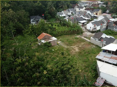 Tanah Kavling Samping Smk Muh Bangunjiwo 100m ke Jl Utama