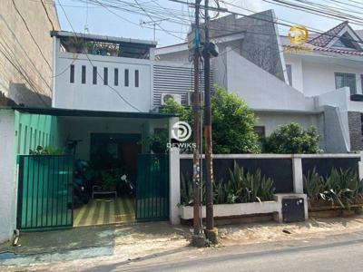 Rumah 2 Lantai Pancoran Jakarta Selatan Jalan Pengadegan