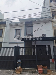 Disewakan Rumah 2 Lantai di Taman Nyiur Sunter di Jalan Taman Nyiur Blok S Nomor 13 Rp75 Juta/bulan | Pinhome