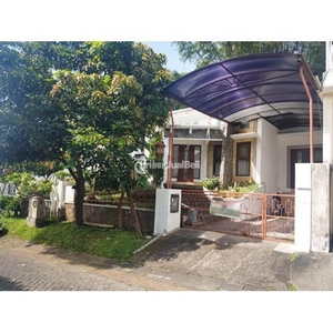 Dijual Rumah 2 Kamar Tidur dengan Halaman Belakang Luas di Daerah Tidar - Malang