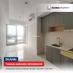 Jual Apartemen Semi Furnished Standard Taman Anggrek Residences 3 Bedroom Low Floor - Jakarta Barat