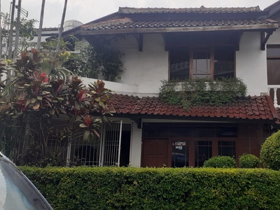 Rumah 2 Lantai Cantik di Kota Bandung