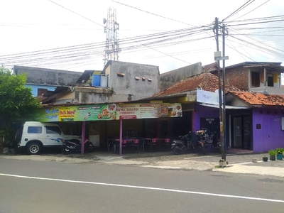 Dijual Rumah Tinggal 6 Kamar Lokasi Dekat Kampus UAD Pandeyan Umb