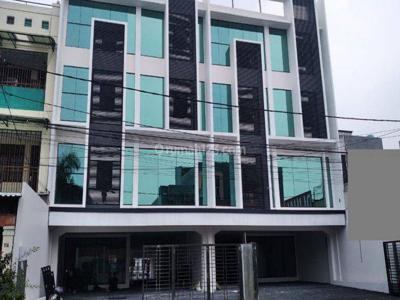 Gedung Perkantoran Baru 6 Lantai di Jatinegara Jakarta Timur