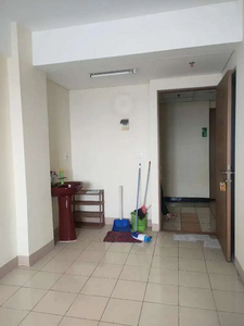 DISEWAKAN APARTEMEN GADING ICON