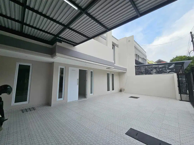 Disewakan Rumah bagus baru direnovasi di Taman Modern Cakung - Jakarta