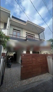 Rumah 3BR, MINIM 2 tahun Lokasi STRATEGIS di SIDAKARYA, Denpasar Selat