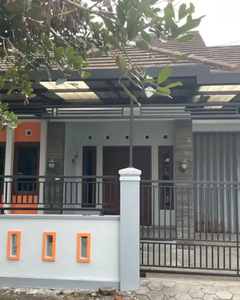 Di sewakan rumah baru dekat Xt Square