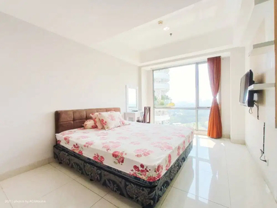 Sewa Tahunan Apartemen The Mansion Jasmine 1BR Furnish View Golf