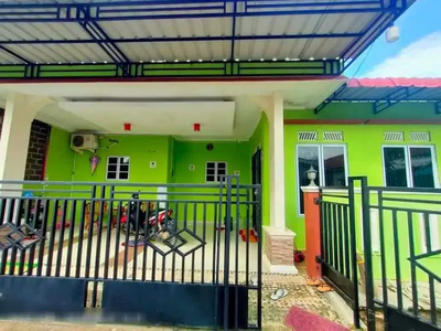 DI JUAL MURAH RUMAH HOOK FULL RENOVASI DI BATAM CENTRE