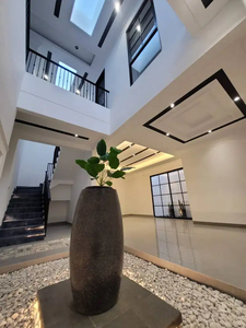 Dijual KERTAJAYA INDAH BARU GRESS ‼ Model Colonial Modern STYLE