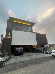 Dijual rumah bangunan mandiri 3lt Aristoteles Sumarecon Gading Serpong