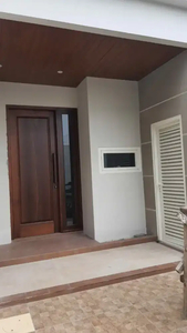 DIJUAL RUMAH BUKIT PALMA 2 LANTAI MINIMALIS MODERN BARU SIAP HUNI