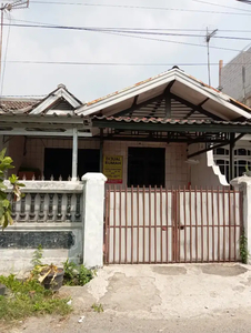 Dijual rumah kawasan strategis di Resinda, Karawang Barat