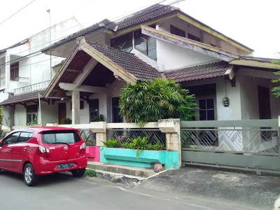 Dijual Rumah Murah tengah kota 2 Lantai Di Tegalsari Dkt Jl Sriwijaya